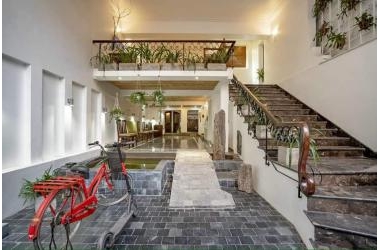 Bán nhà 10 tầng thang máy, phố Đặng Thai Mai – Tây hồ 78 tỷ